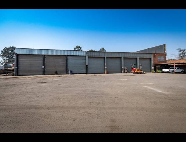 2,289M² WAREHOUSE SOLD IN VULCANIA